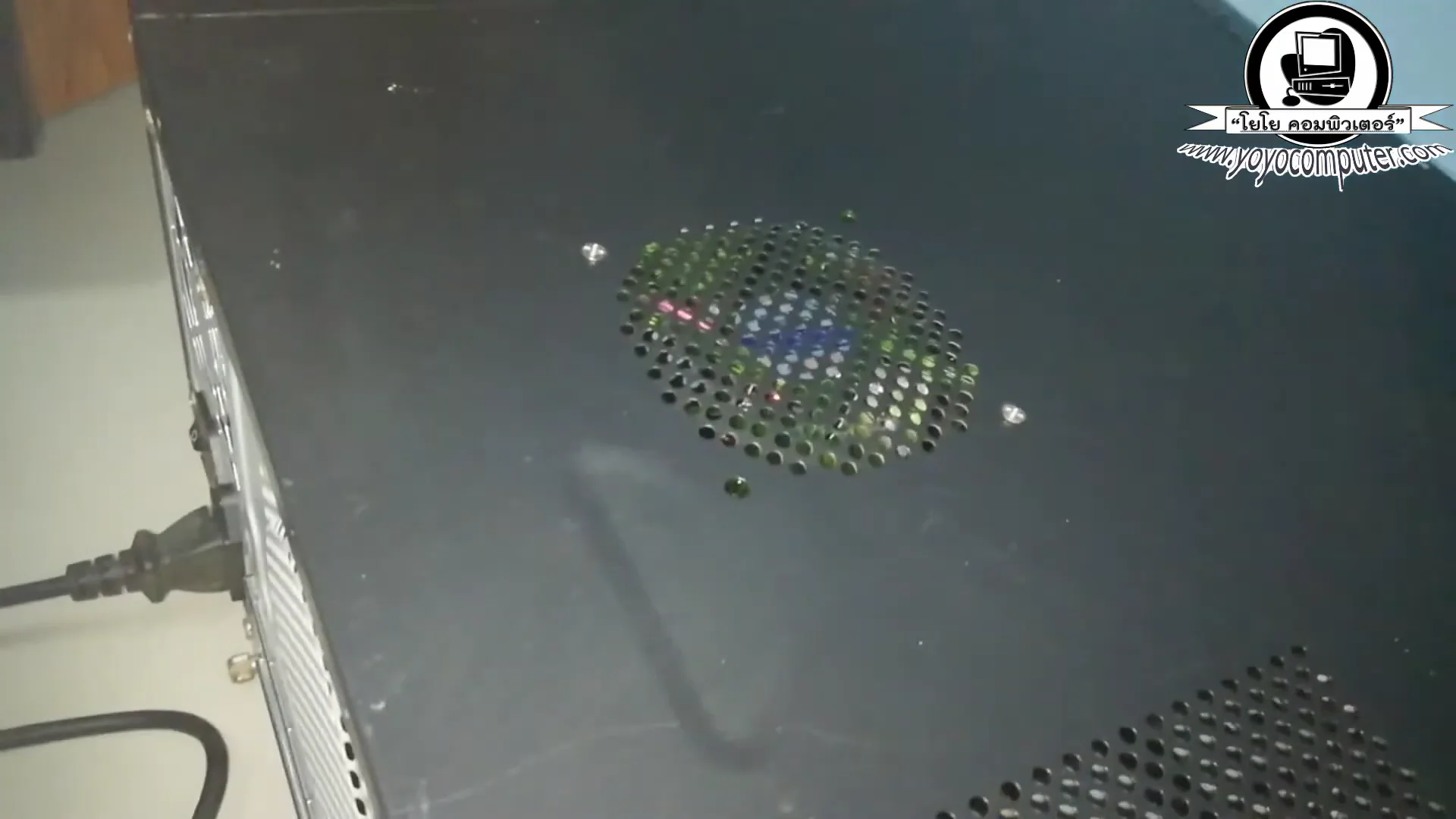 ก็ไม่ได้ถูกเสียบไปที่บนเมนบอร์ดเสียบก็ จริงครับตอนนี้ก็คือเสียบกับ hdd มีแต่...